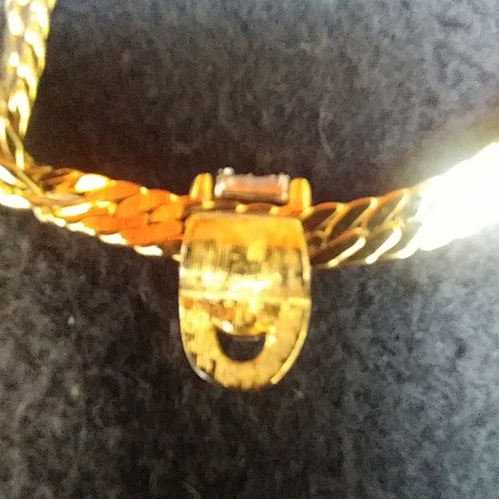 Necklace - Picture 3 of 8